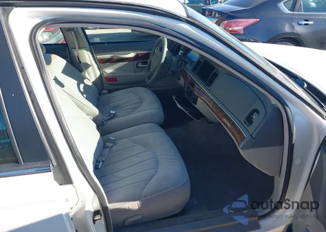 1997 Mercury Grand Marquis Gs z USA, uszkodzony, nr VIN 2MELM74W8VX645950